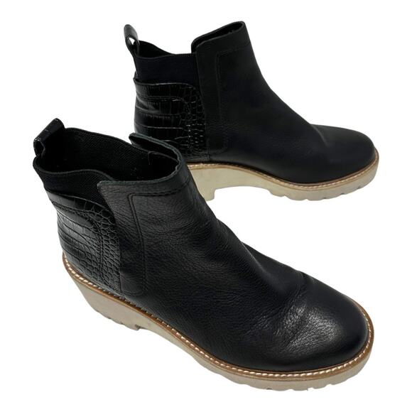 Dolce Vita Huey Black Leather Lug Sole Chelsea Booties Size 8 - Picture 10 of 13